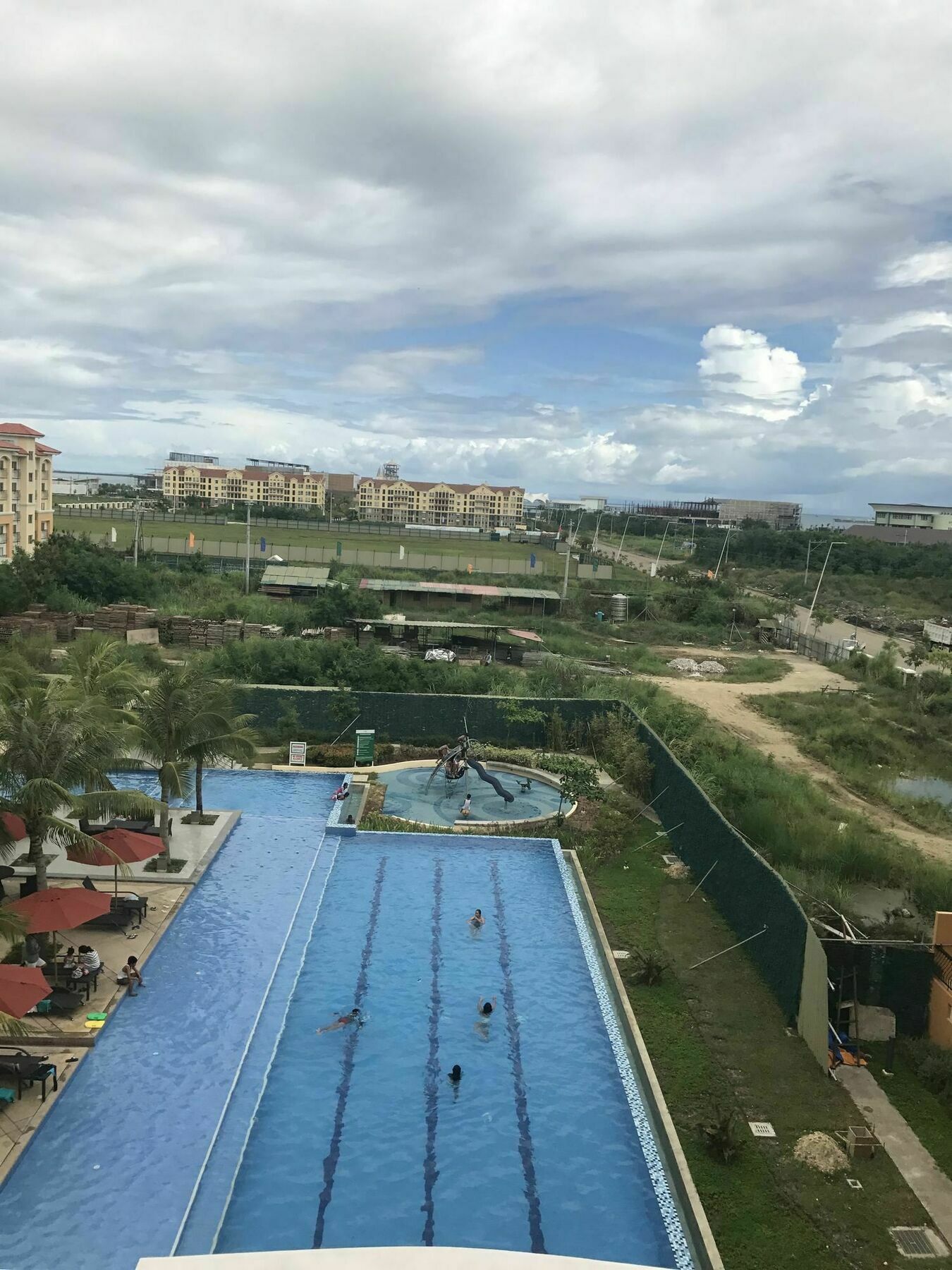 San Remo Oasis Serviced Apartments Cebu Stadt Exterior foto